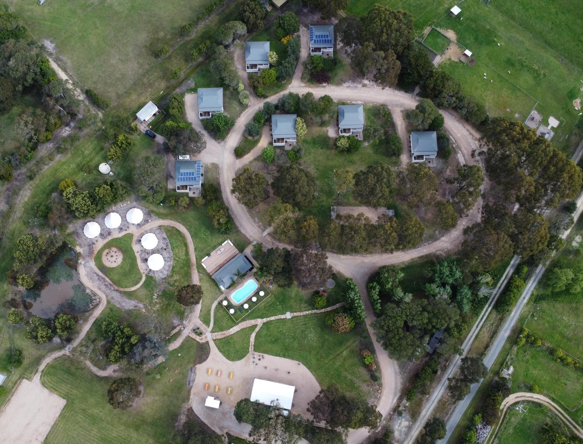 Eight Acres Лейкс Ентранс Екстериор снимка